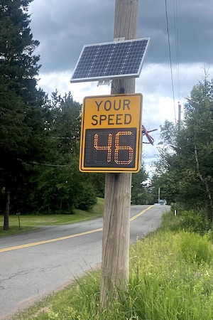 Oxford's first speed sign, on Lower Main St.