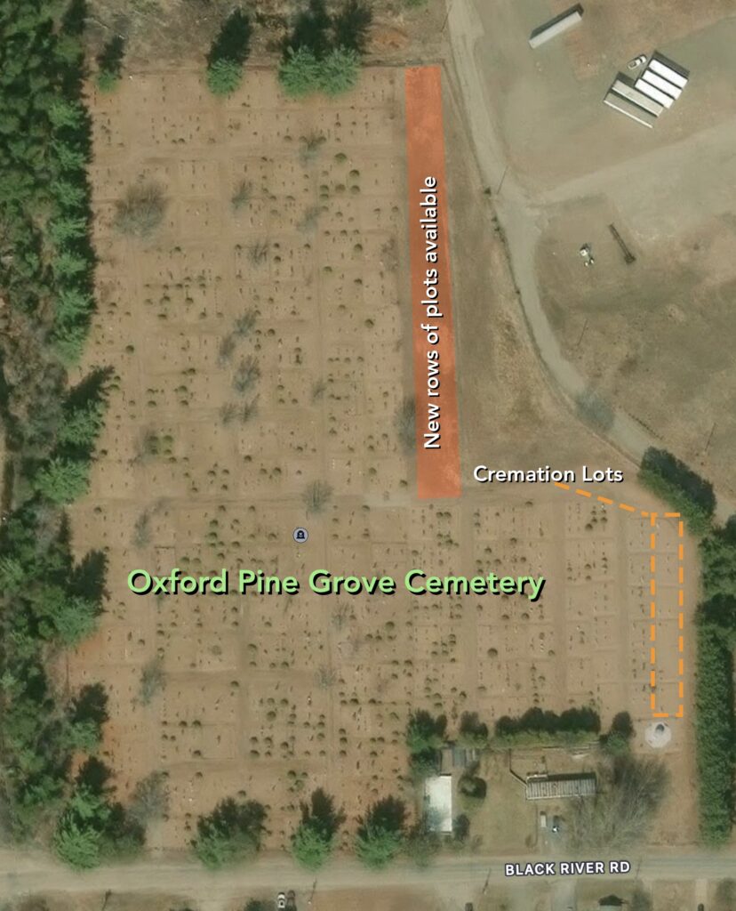 Overview of Oxford Pine Grove Cemetery